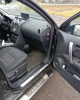 Nissan Qashqai+2 cena 32000 przebieg: 274000, rok produkcji 2012 z Gdańsk małe 232